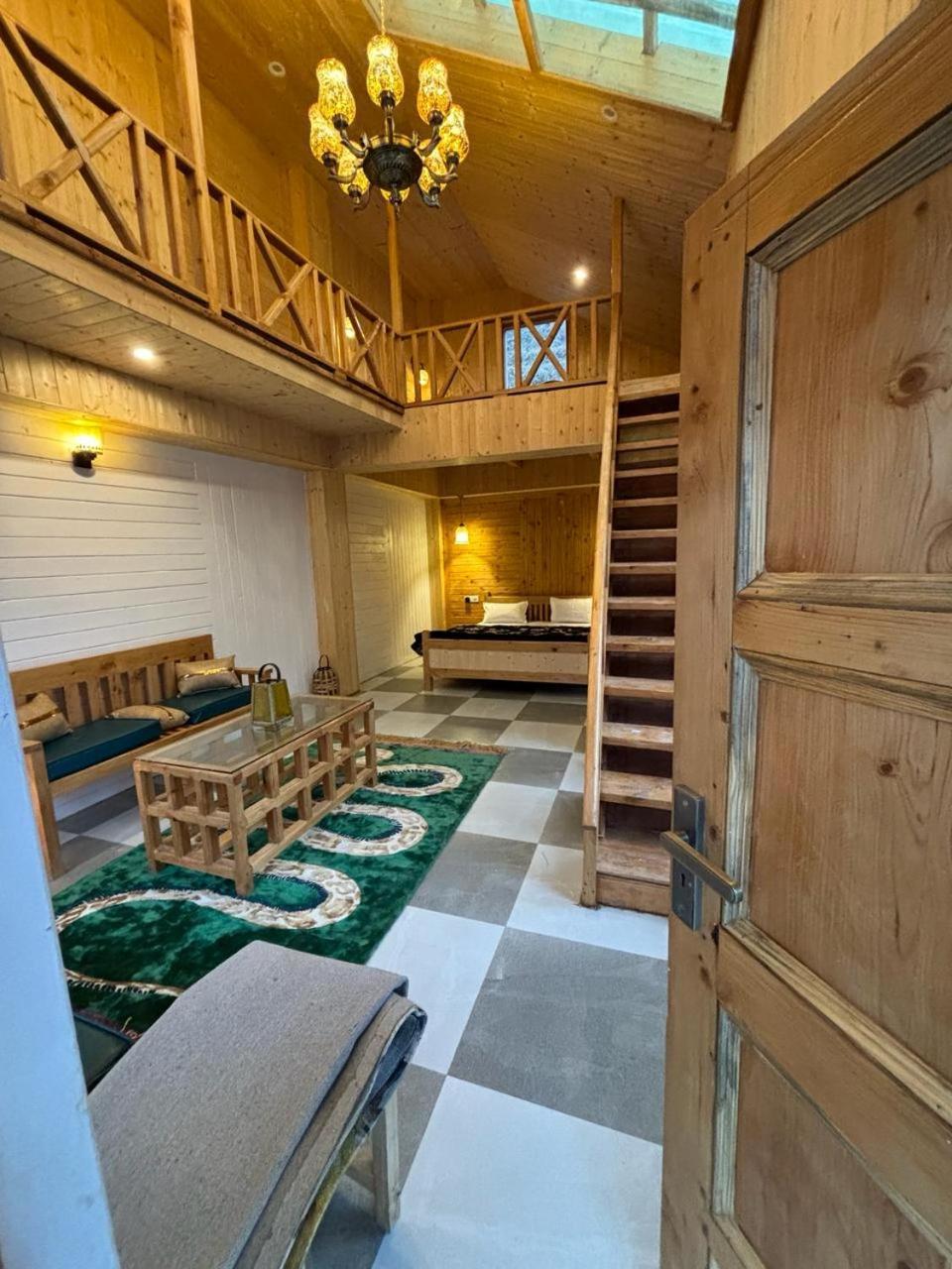 Apartamento Soho House Jibhi Exterior foto