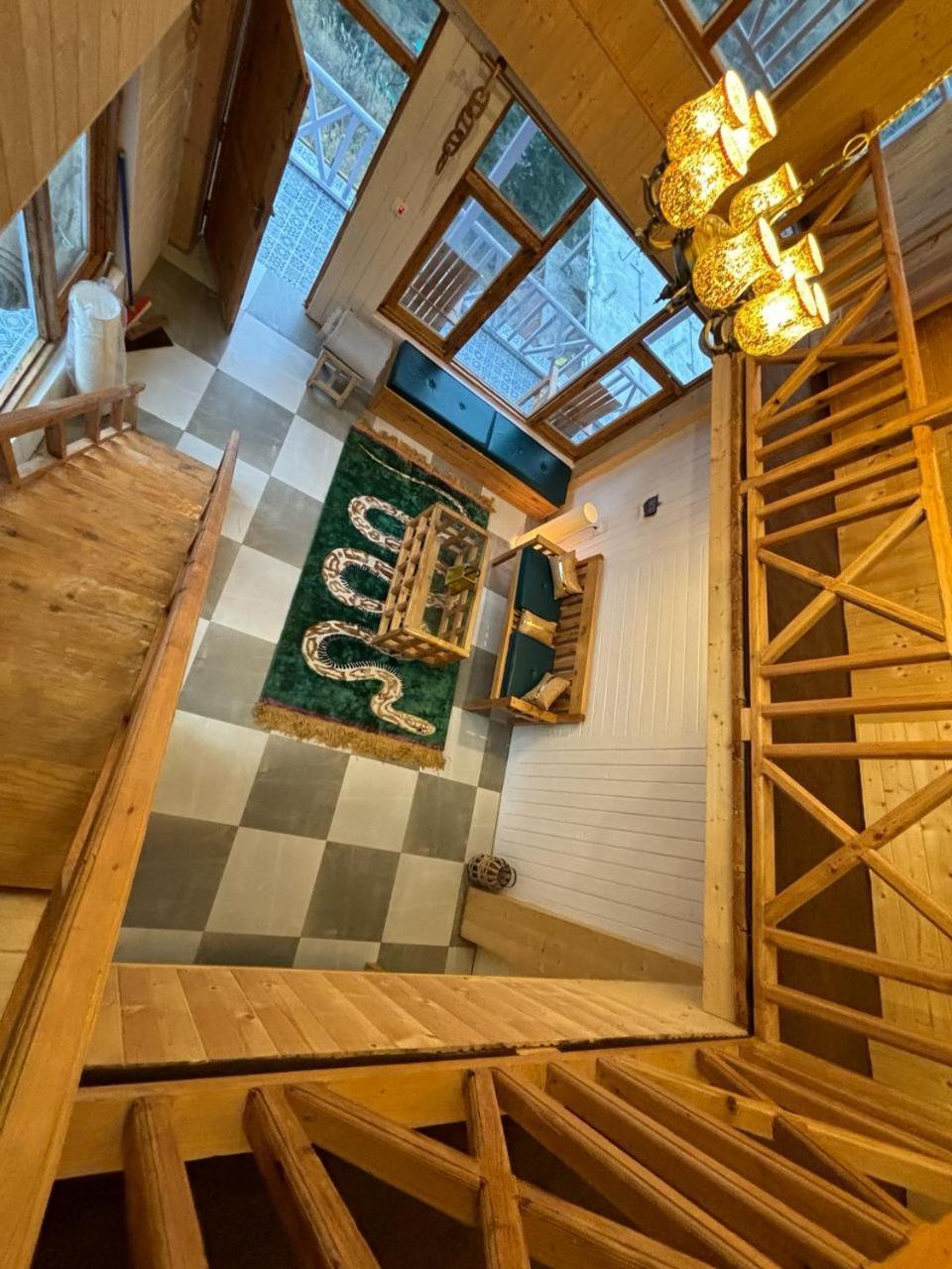 Apartamento Soho House Jibhi Exterior foto